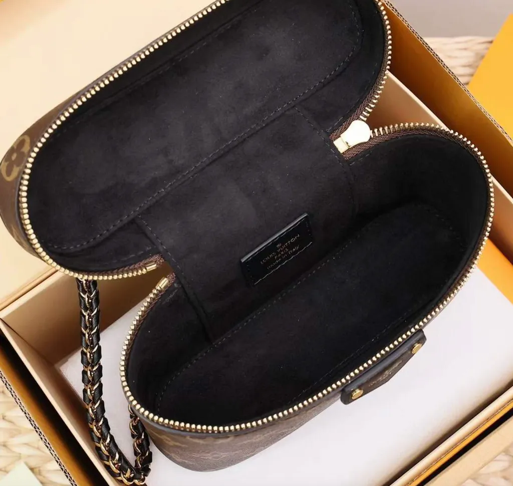 LV BAG Vanity Chain Pouch