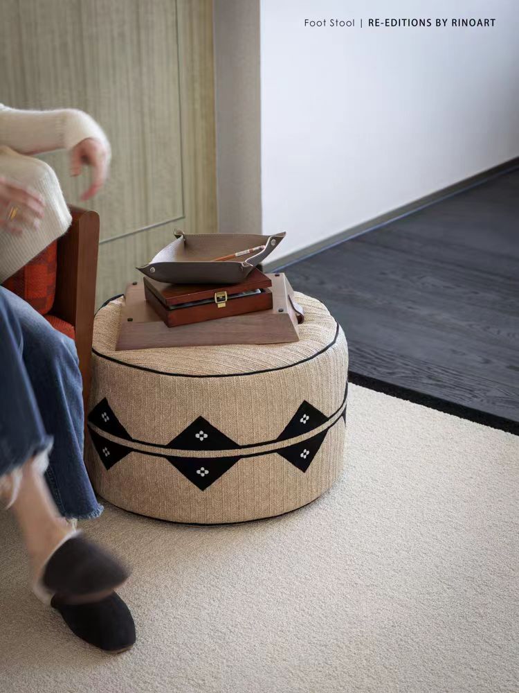 CH072 - Four Leaf Clover Pouf