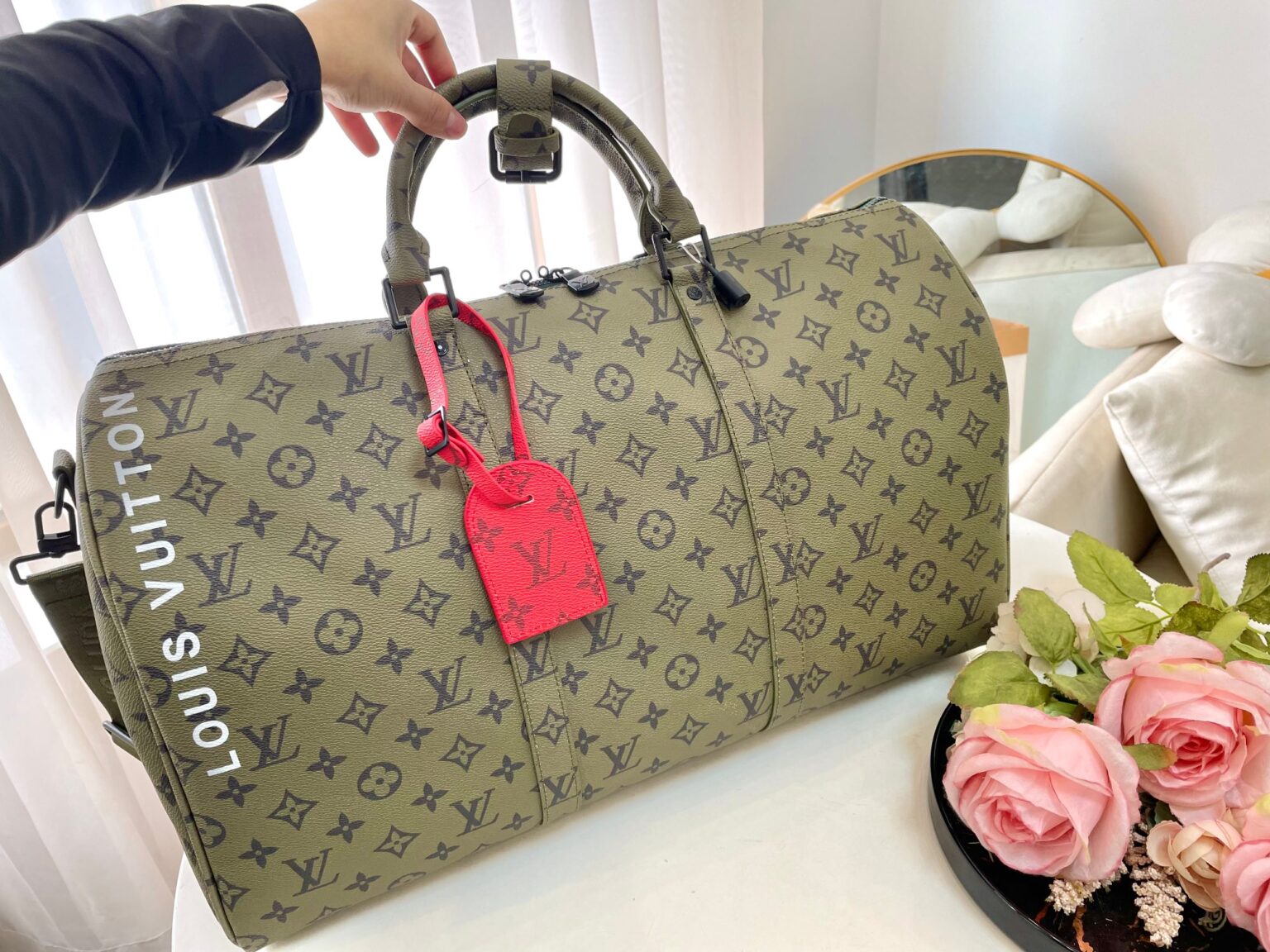 Louis Vuitton Keepall Bandouli Re 55 Bag Green 45Cm M23963