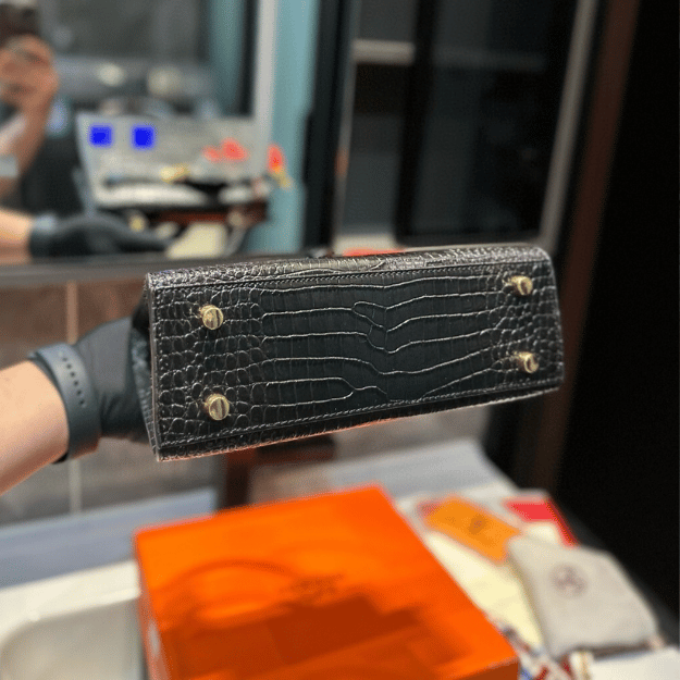 Hermès Kelly Bag Black 9.8 Inches