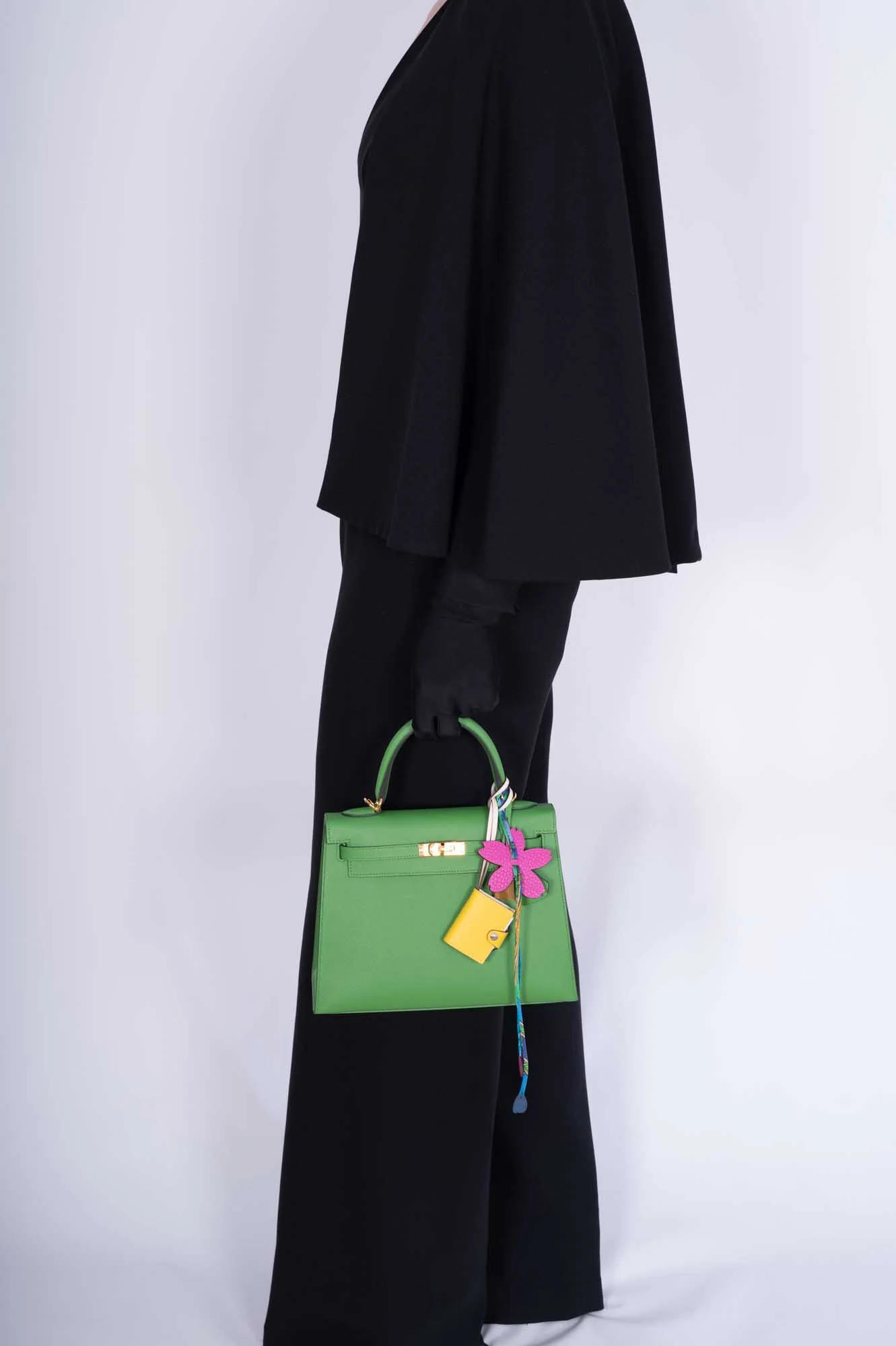 Hermès Kelly 25 Sellier Vert Yucca Epsom Gold Hardware
