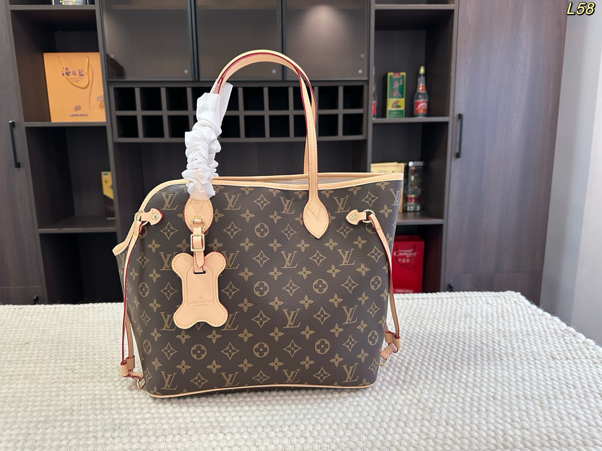 LV Pet Tote Bag - cnluxepick