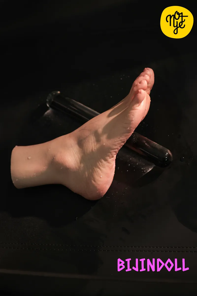 Notye S7 Foot Fetish Sex Toy Silicone Male Masturbator