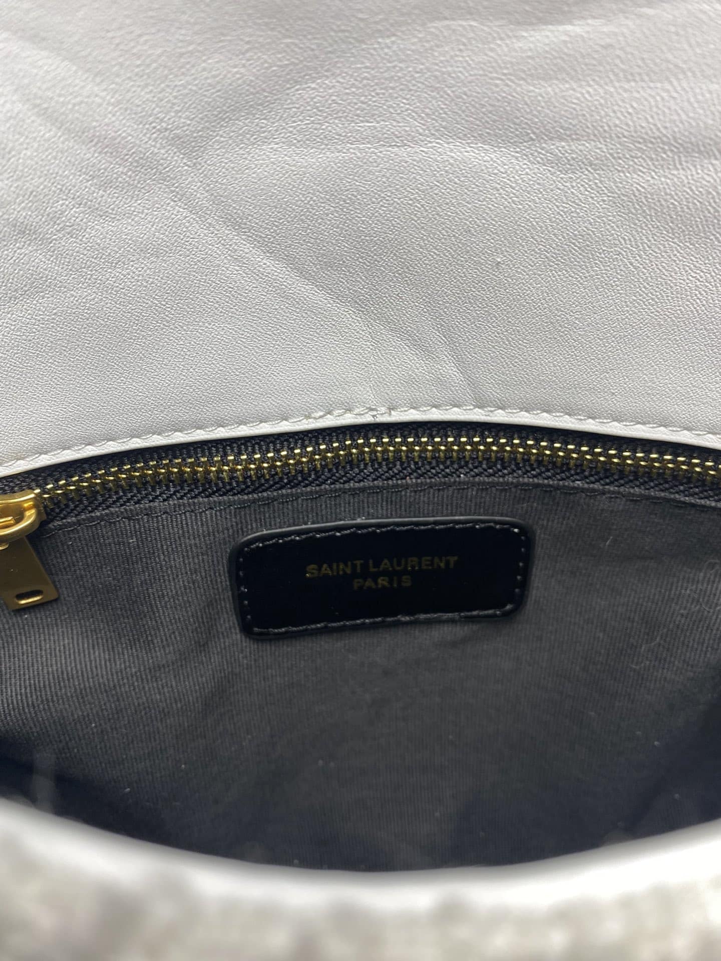 Saint Laurent Small Loulou Boucle Bag White 23Cm