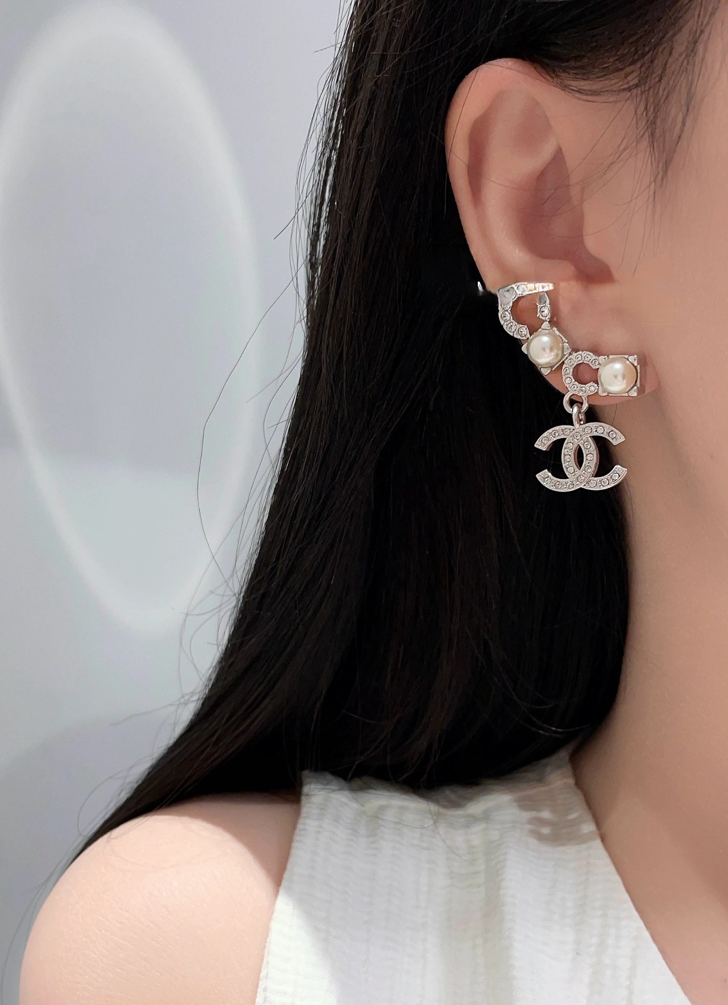 Chanel Rice Pearl Letter Earrings - cnluxepick