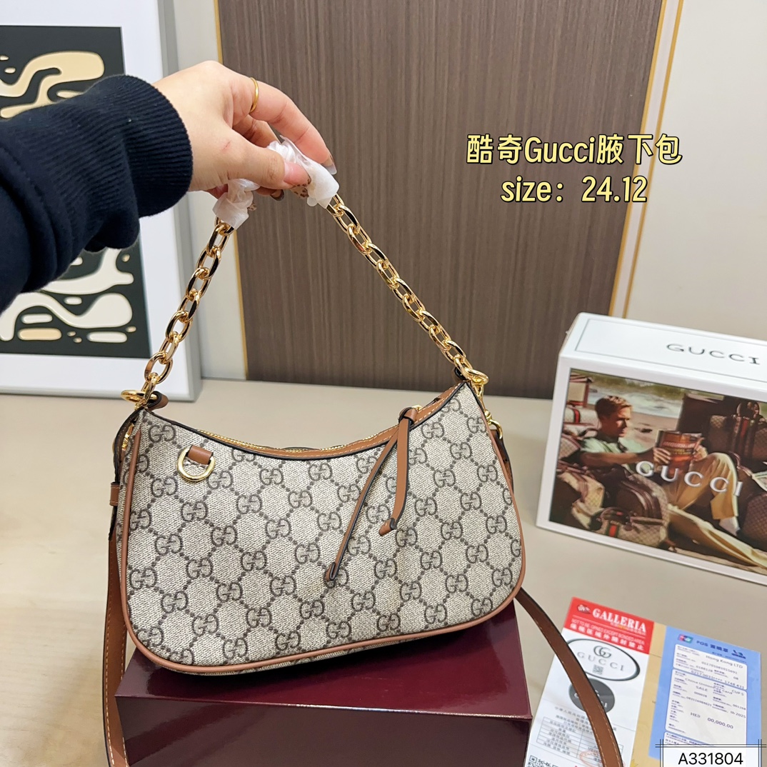 Gucci Emblem Crescent Armpit Bag - cnluxepick