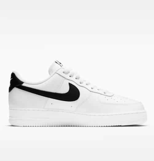 Nike Air Force 1 '07