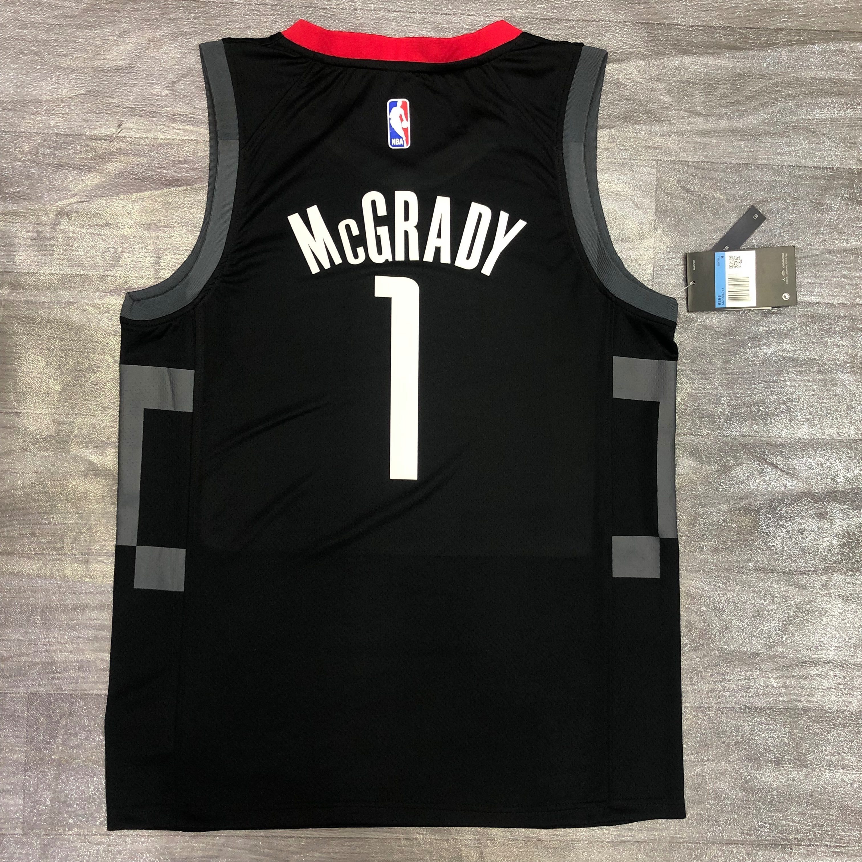 21 Season Rockets Limited Black Edition #1 McGRADY