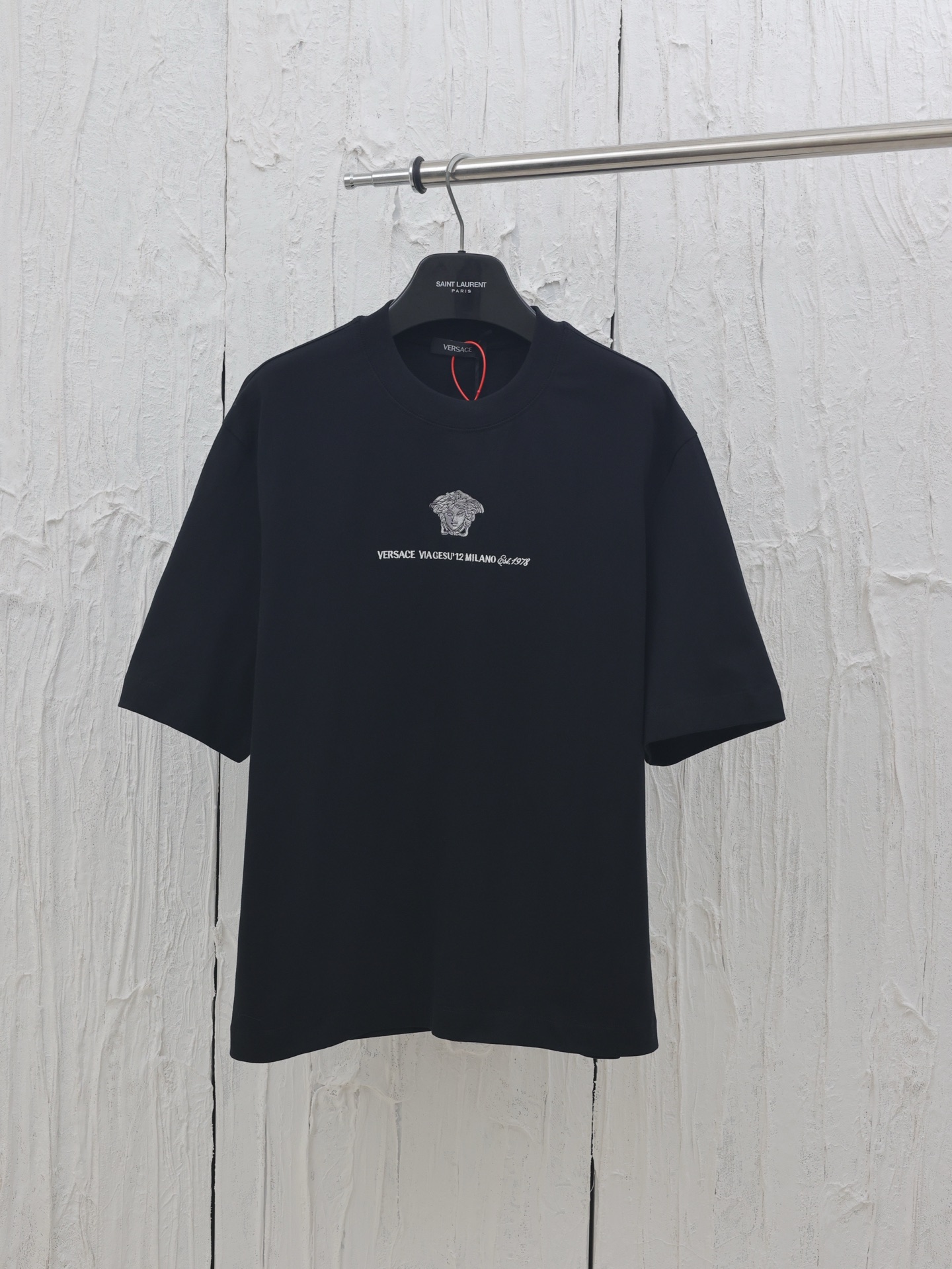 Versace 25SS new badge embroidered short sleeves - cnluxepick