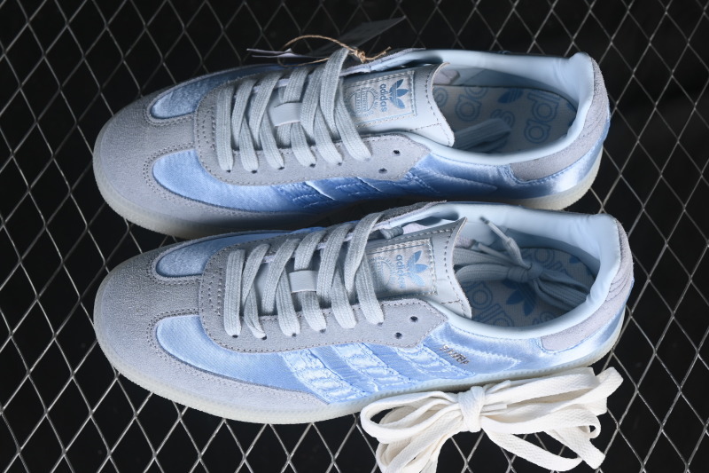 Adidas Samba Clover Casual Board Shoes Blue/Light Grey HQ5160