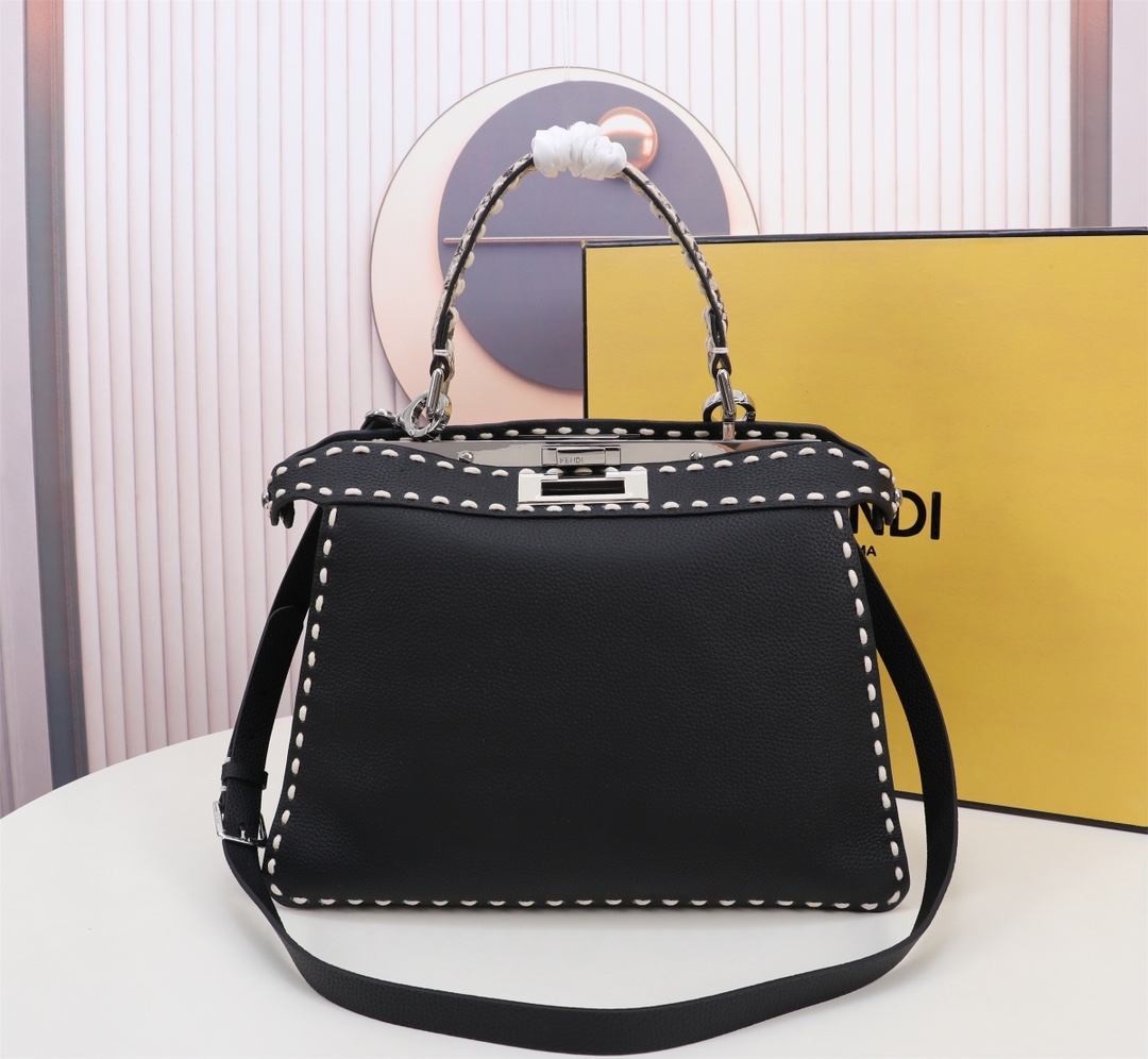 FENDl Togo peekaboo shoulder bag - cnluxepick