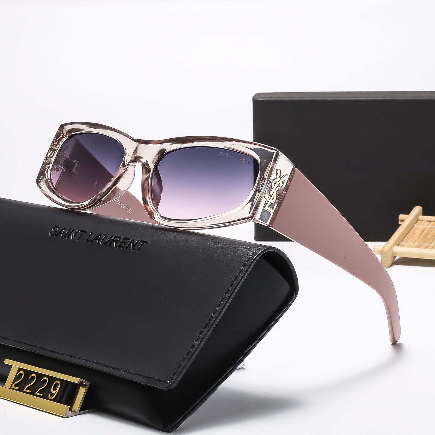 New European and American Square Frame Sunglasses Women's Wide Leg Sunglasses Personalized Decoration - cnluxepick