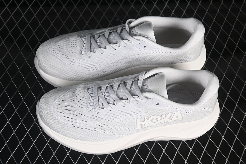 HOKA One One Rincon 4