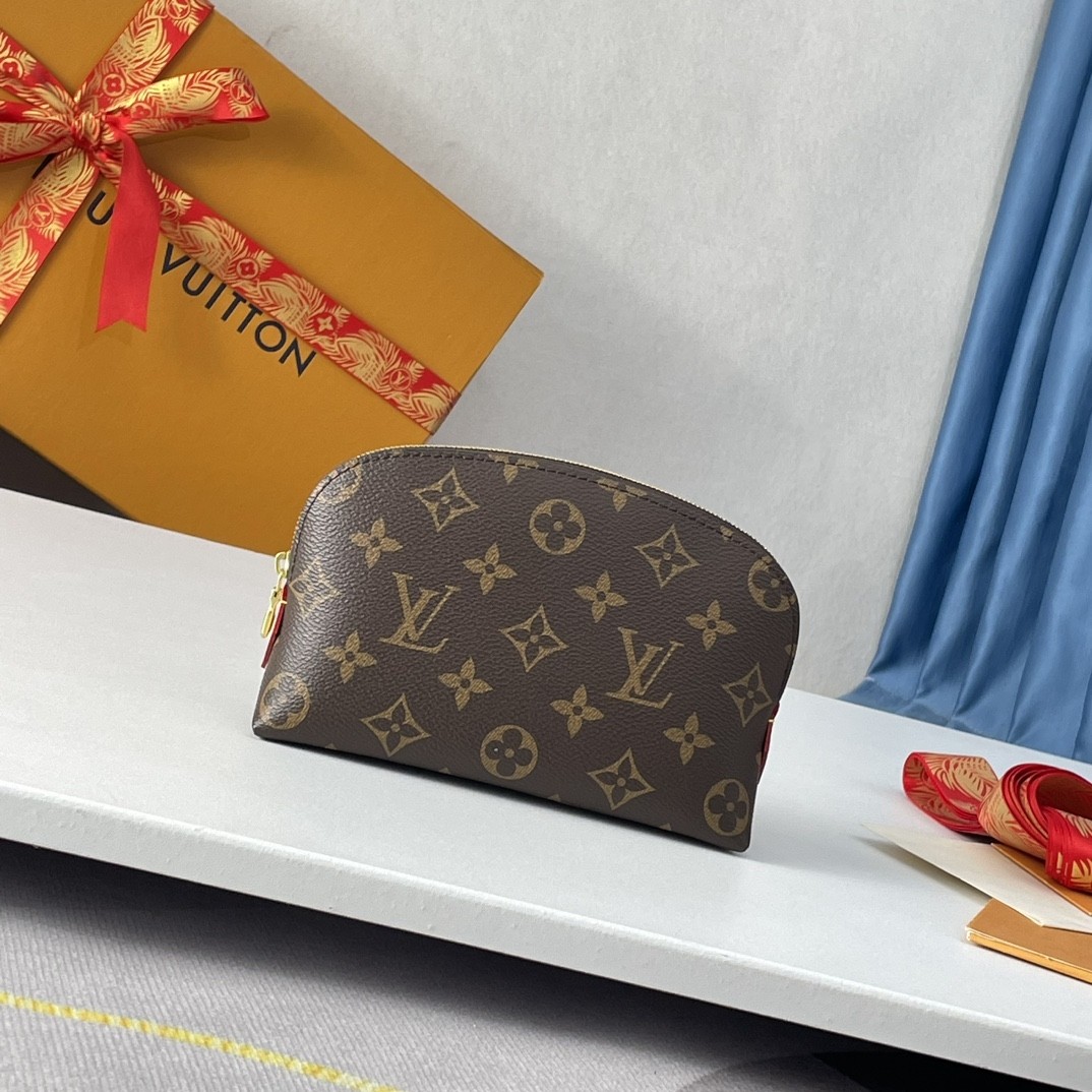 LV compact cosmetic bag - cnluxepick