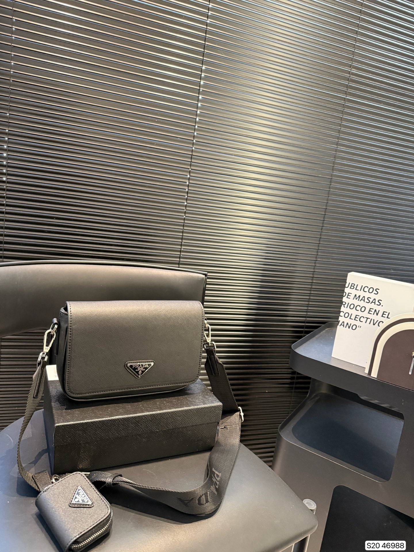 Prada 2-in-1 flap bag - cnluxepick
