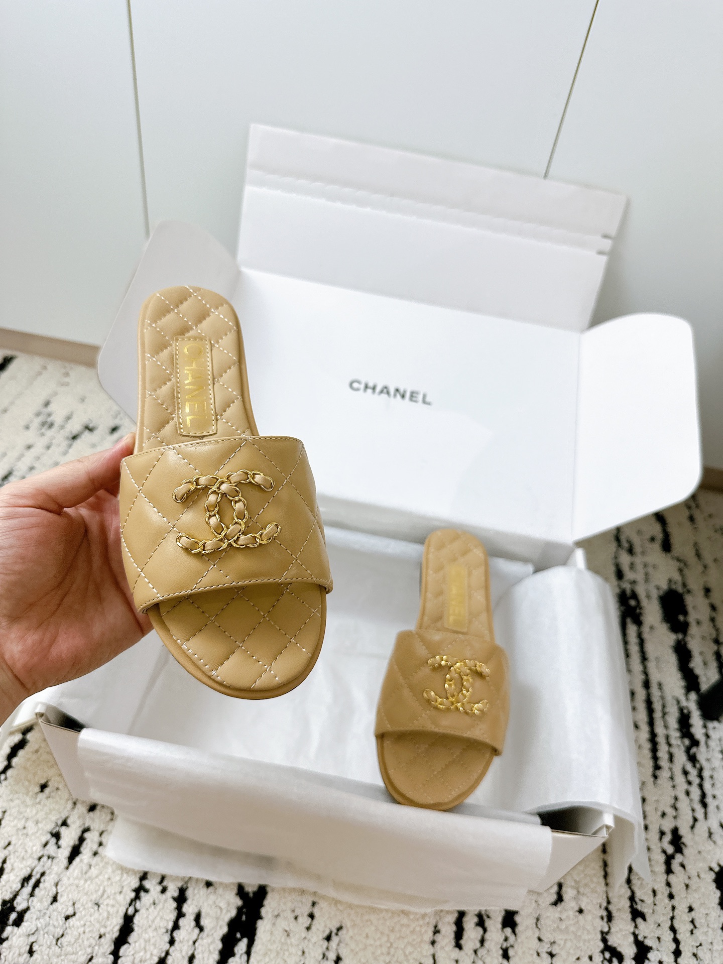 Chanel 25/A new summer slippers - cnluxepick