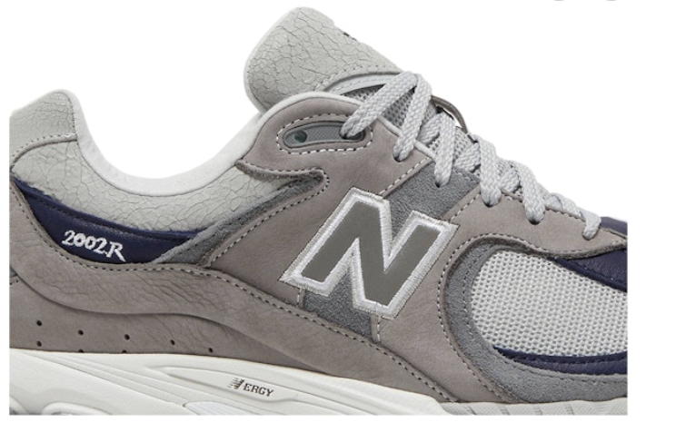 New Balance thisisneverthat x 2002R The 2022 Downtown Run M2002RTH Casual Running Shoes