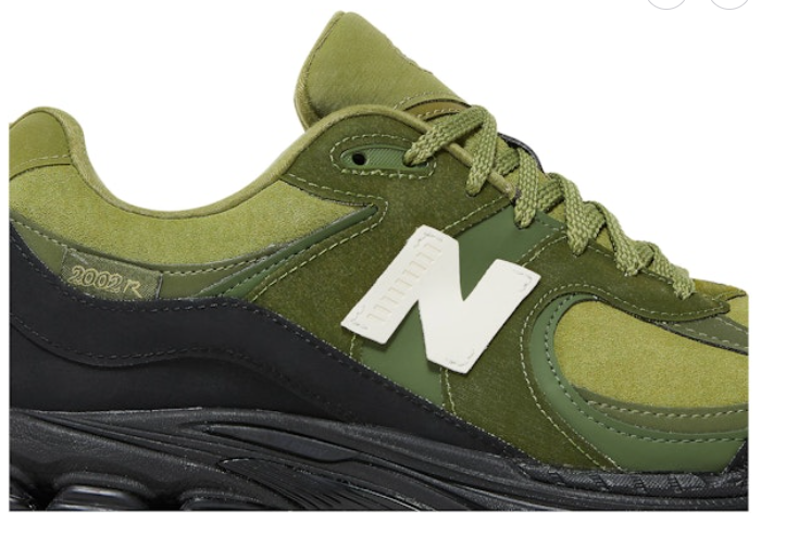 The Basement x New Balance 2002R Olive M200RRBA Casual Running Shoes