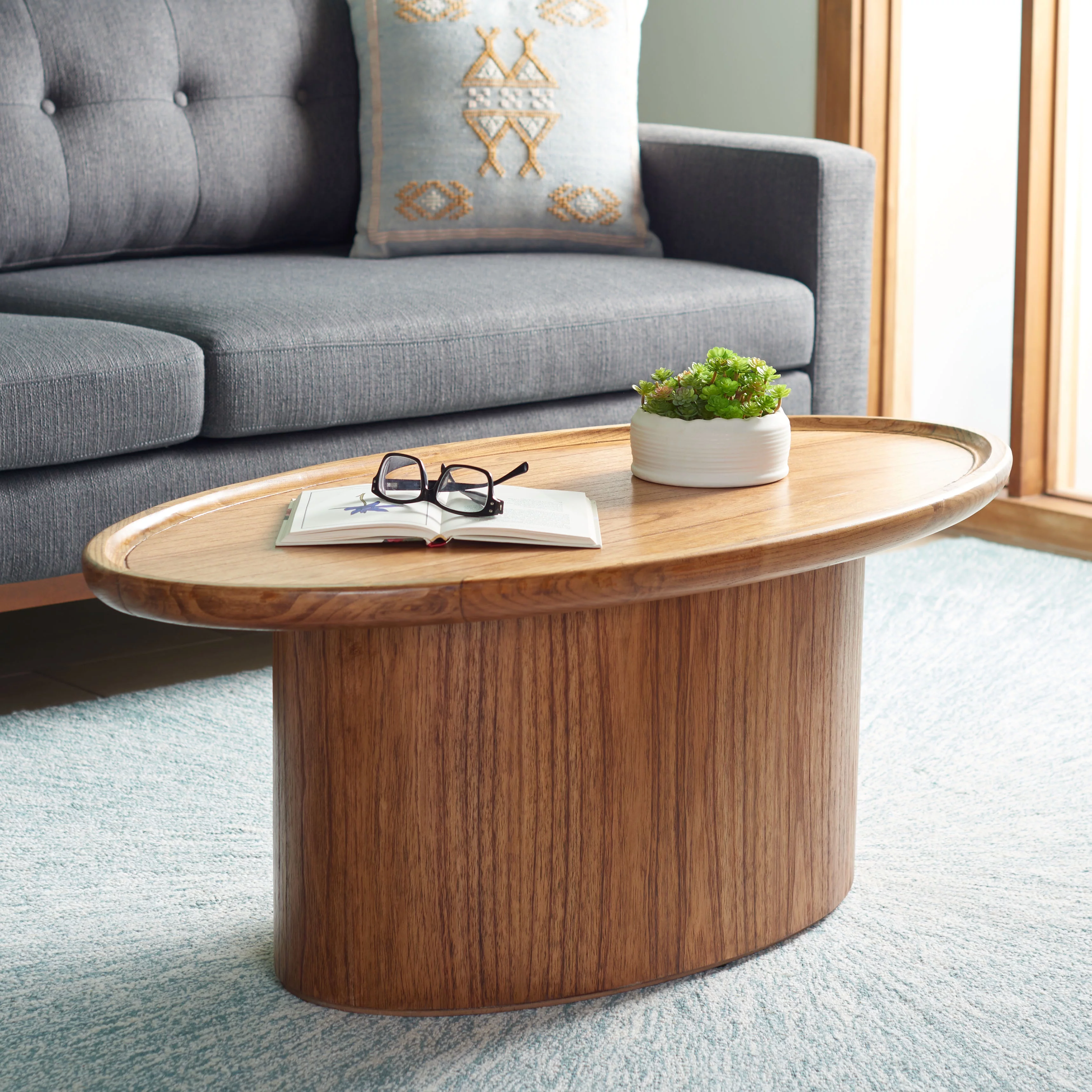 SAFAVIEH Layta Glam 3 Shelf Coffee Table, Gold/Glass