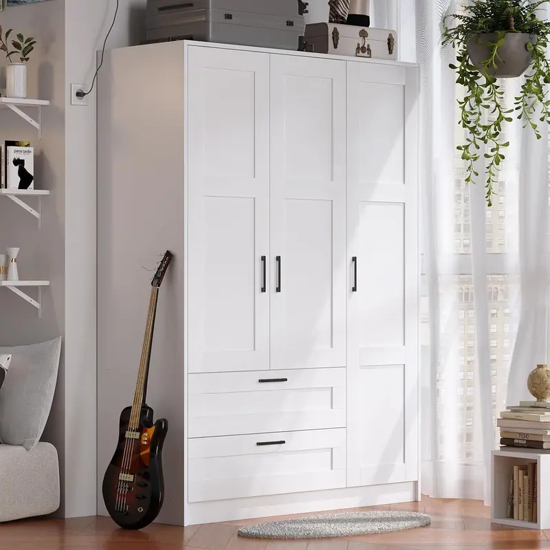 Three-Door Freestanding Wooden Armoire – Large-Capacity Bedroom Wardrobe Closet