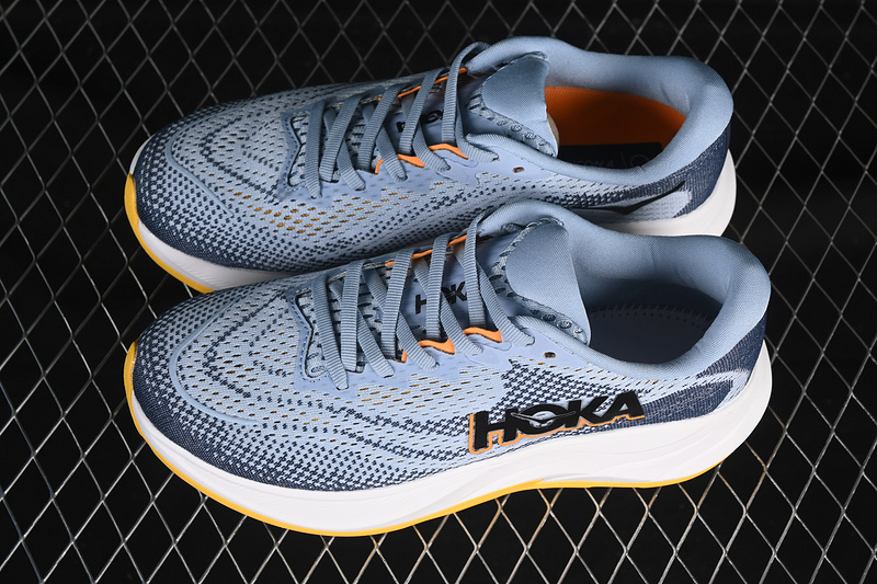 HOKA One One Rincon 4