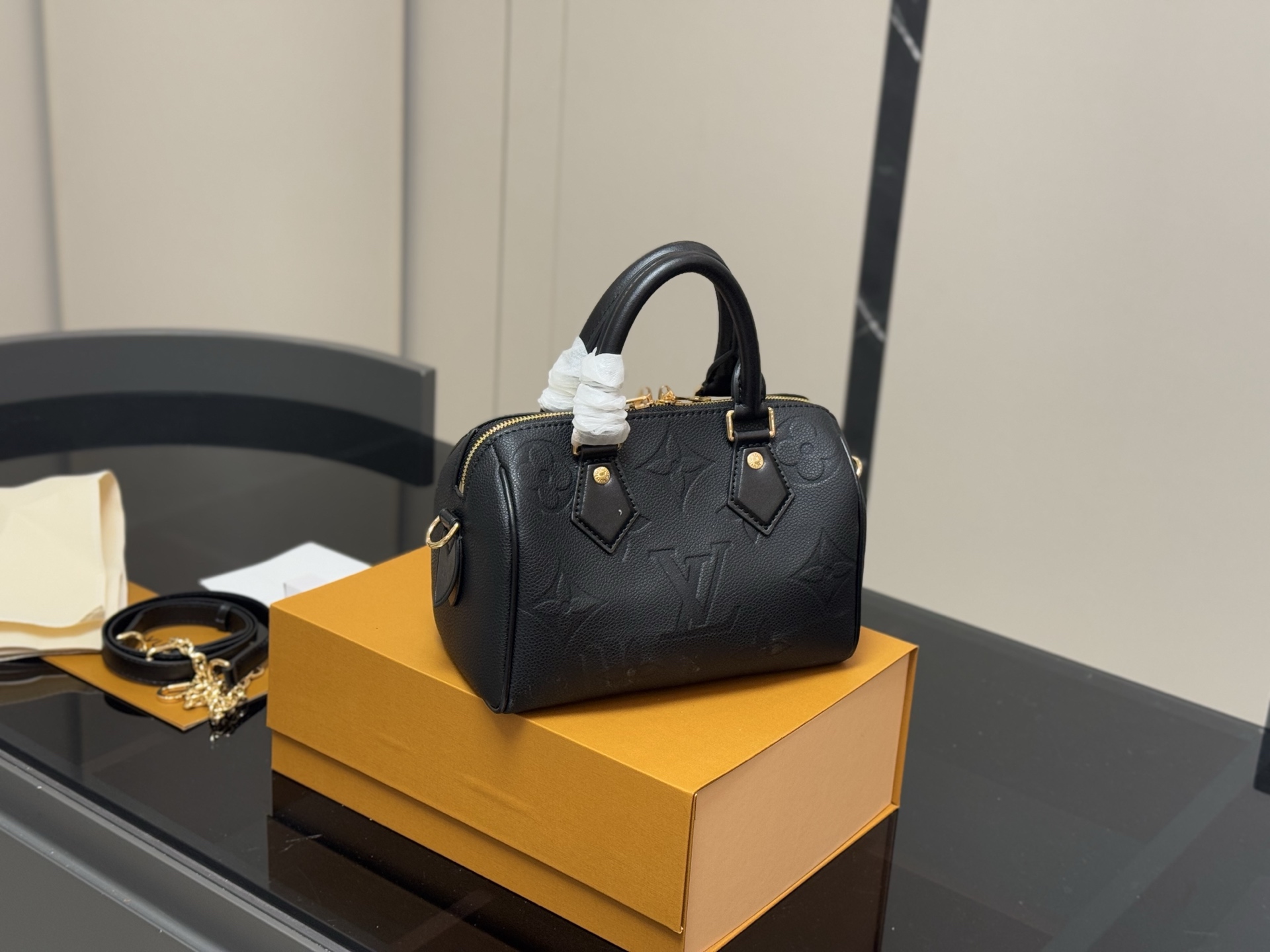 LV Speedy Black Pillow Bag - cnluxepick