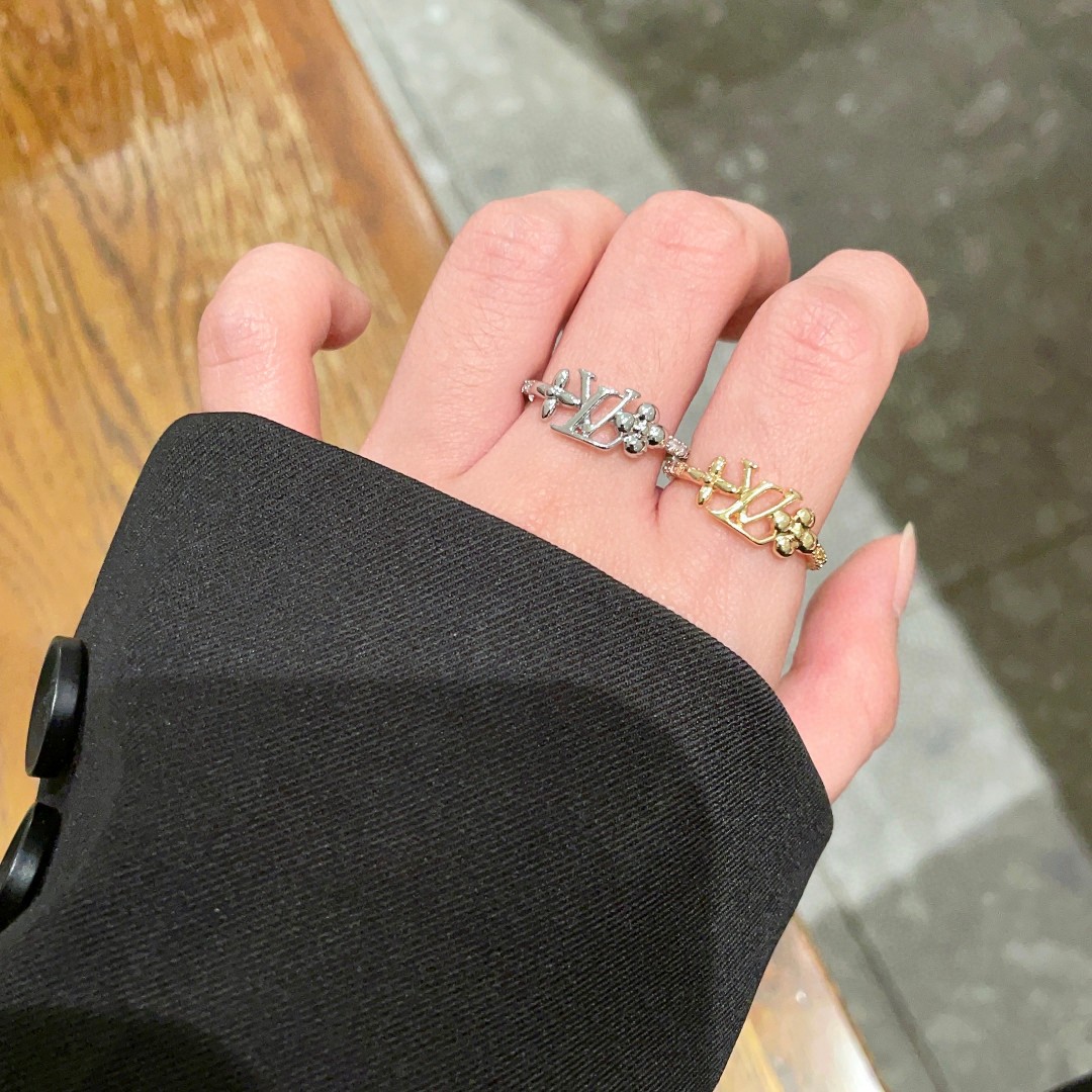 The new Louis Vuitton presbyopia letter ring is exquisite and sparkling - cnluxepick