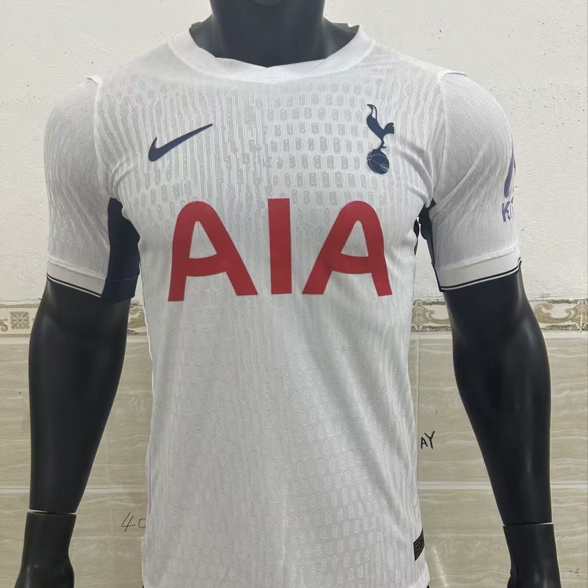 Tottenham Hotspur home player jersey 26/27