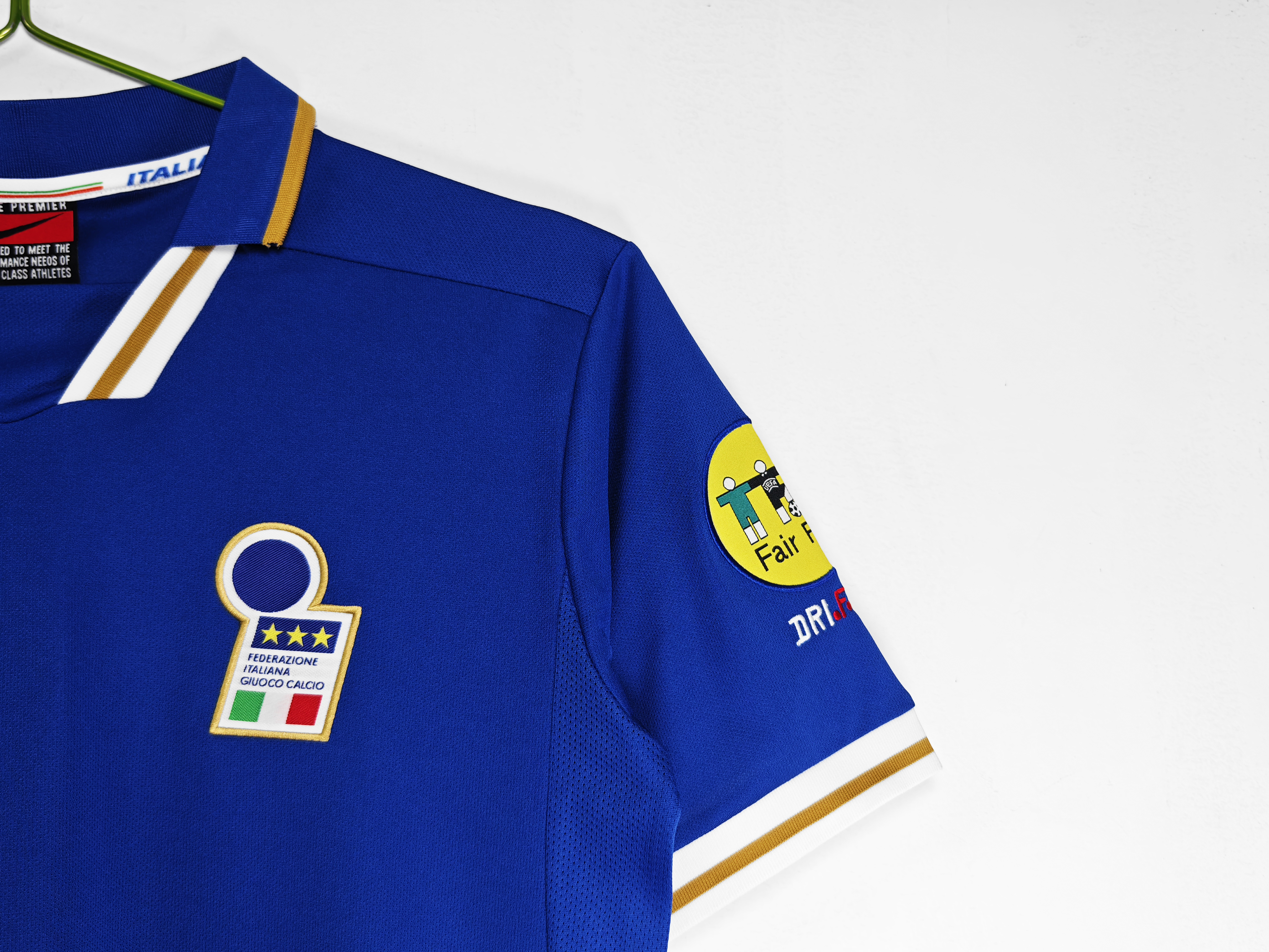 Retro  Italy 1996 Home Blue with badges