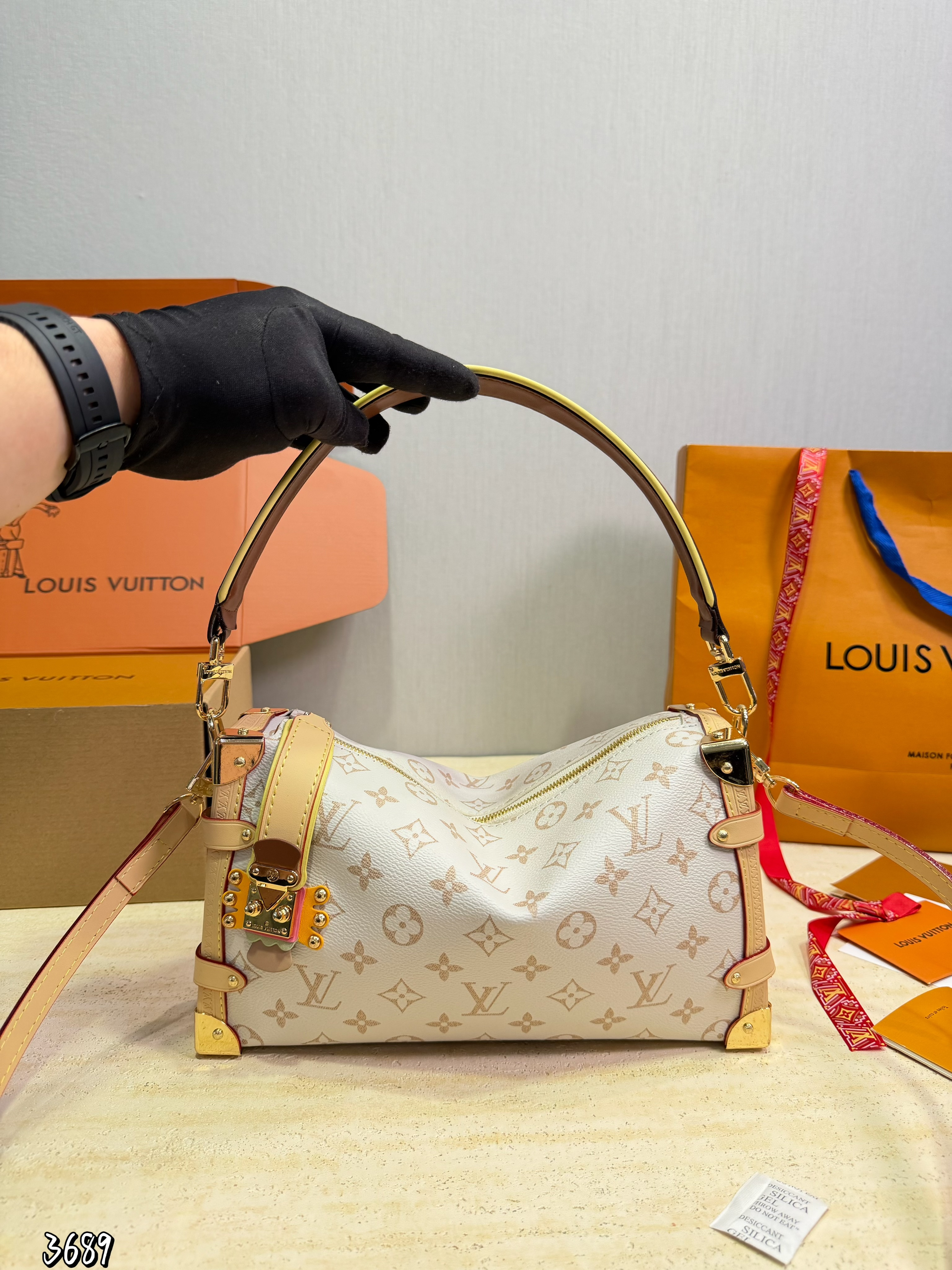 LV Cream White Soft Trunk - cnluxepick