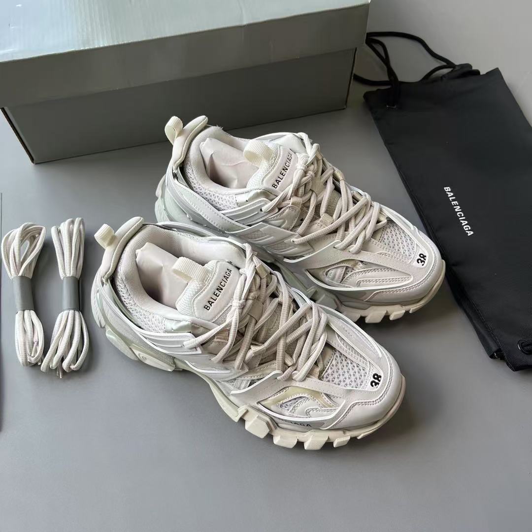 Balenciaga Track 2.0  Autdoor Sneakers - cnluxepick
