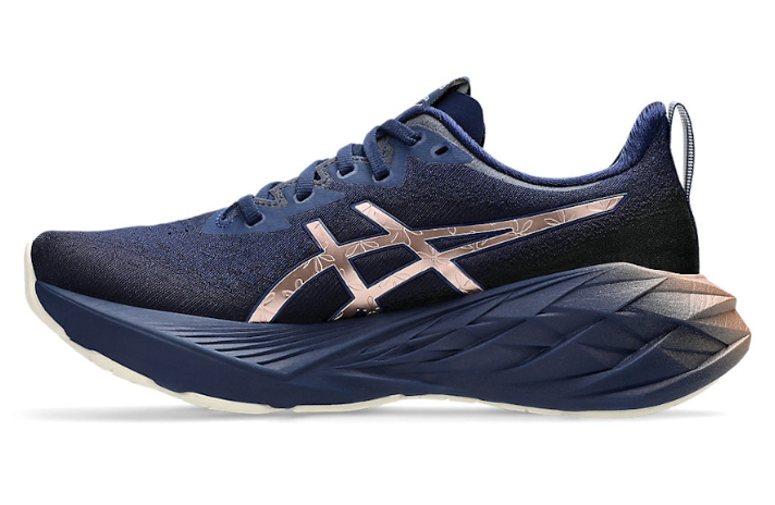 ASICS Novablast 4 Platinum Blue Expanse Champagne 1011B945-400