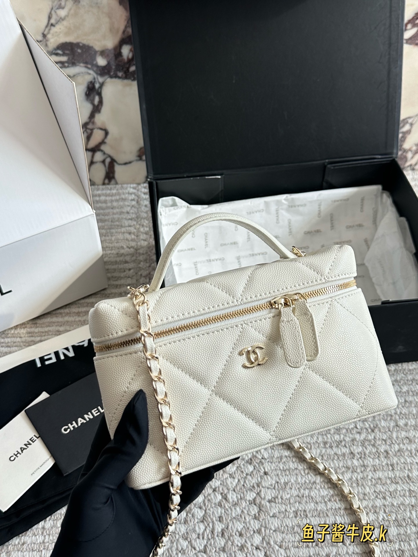 Chanel 25c box bag - cnluxepick