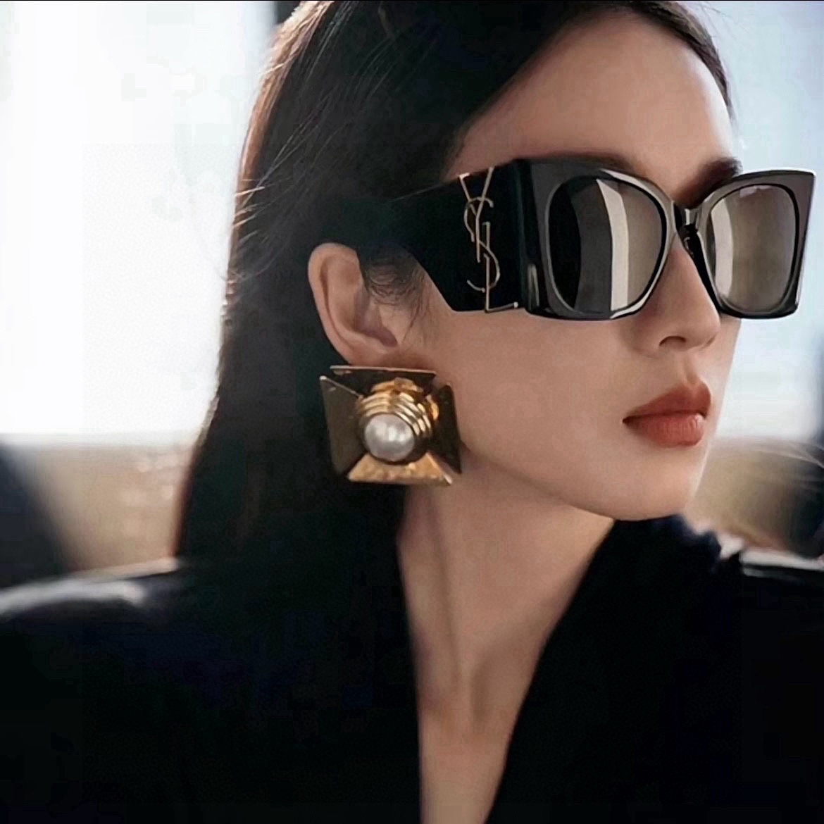 YSL Saint Laurent Sunglasses - cnluxepick