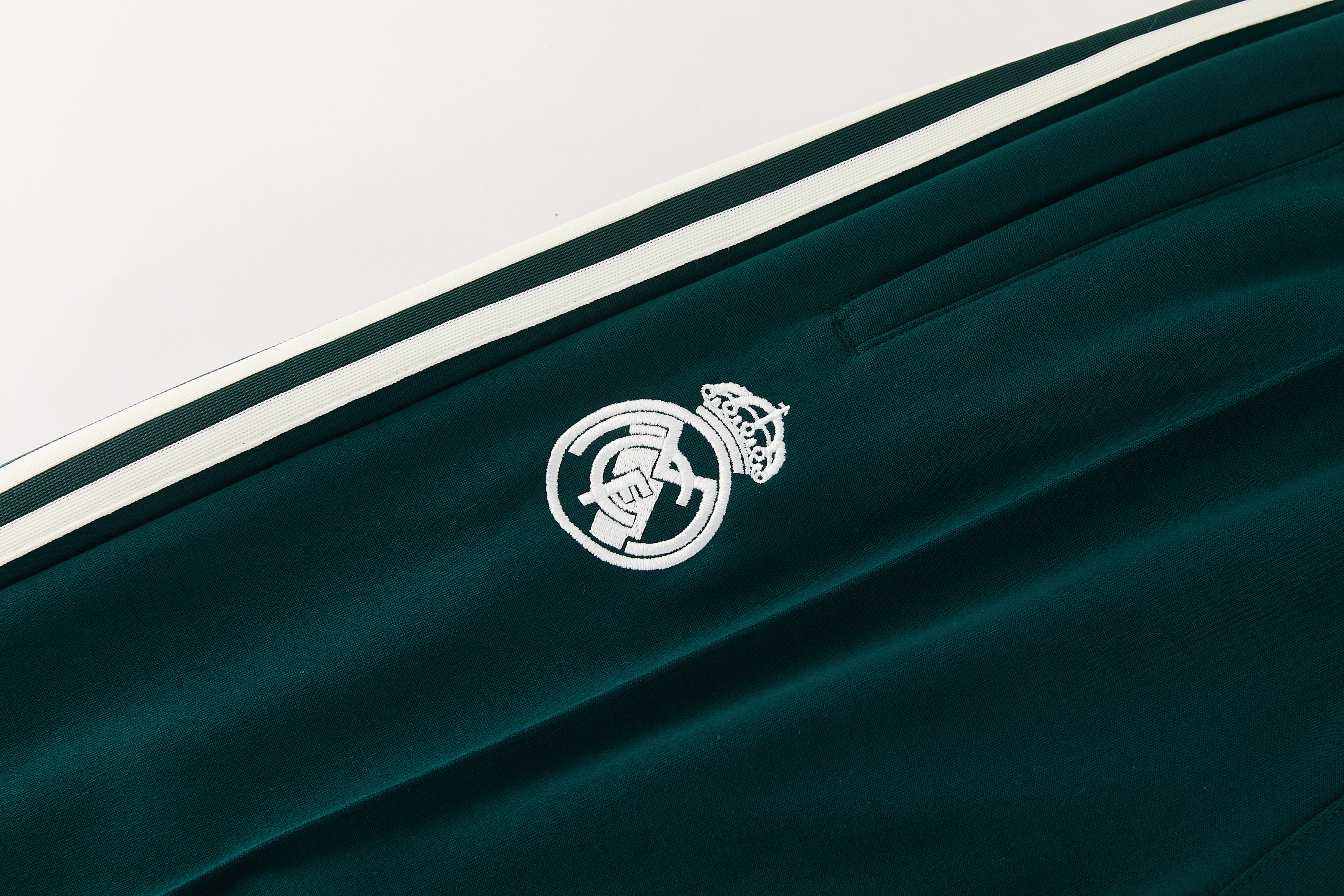 Real Madrid 26/27 Training Suit Full Zipper Cream White Sweater Hoodie