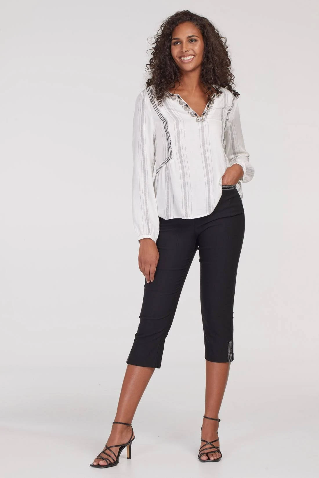 Tribal Flatten It Pull on with Lurex Capri - Black | Female | Island Trends