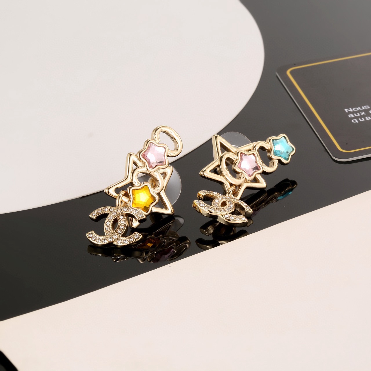 Chanel New Star-Patterned Earrings - cnluxepick