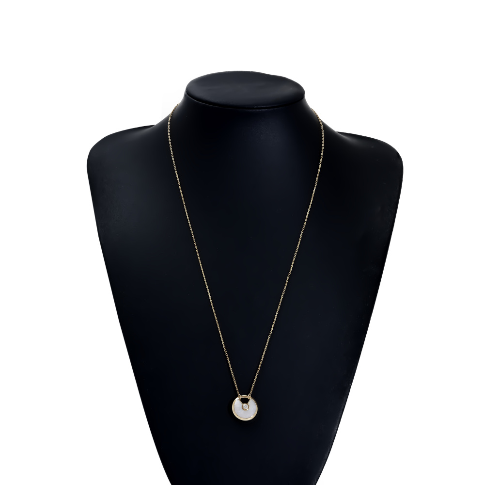 Cartier Amulet Necklace 18K Yellow Gold B7224559