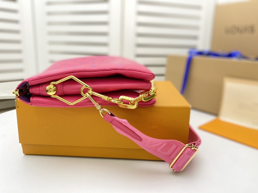 Louis Vuitton Coussin Pink Purple 26Cm
