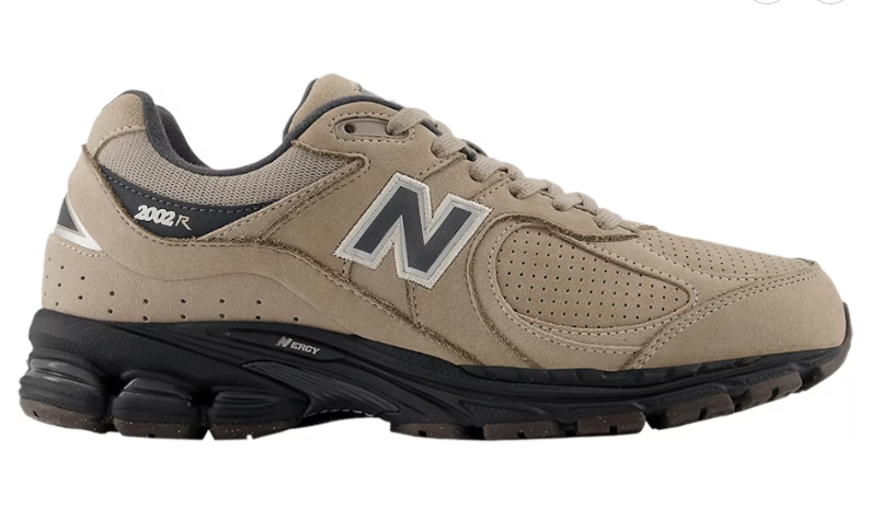 New Balance 2002R Driftwood Black M2002REG Casual Running Shoes