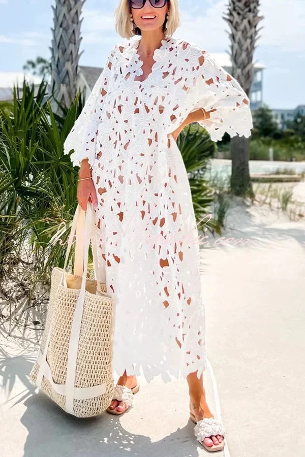 Lace Maxi Tunic Dress V-Neck Floral Cut-OutClistos