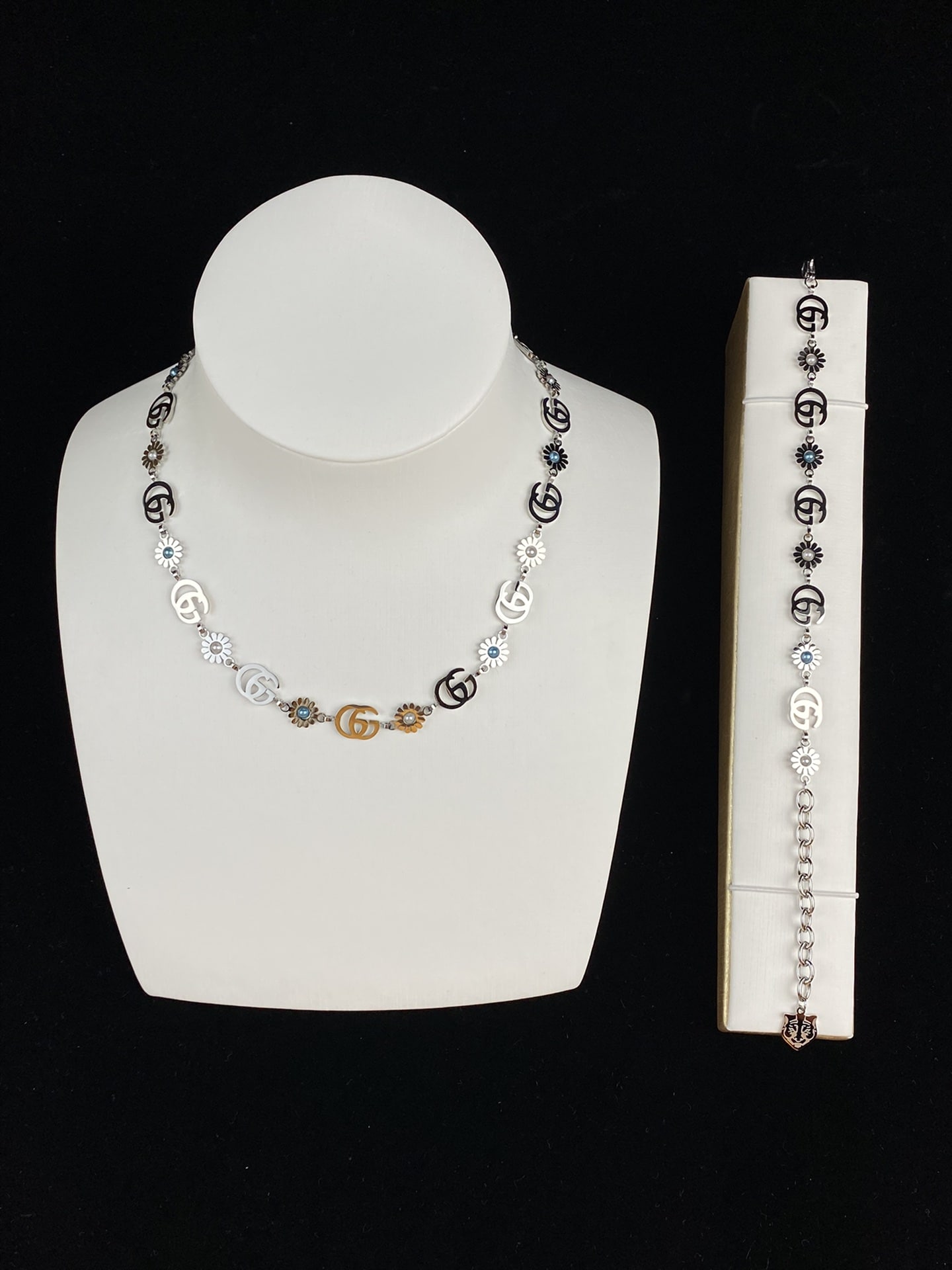Gucci Gg Necklace Silver
