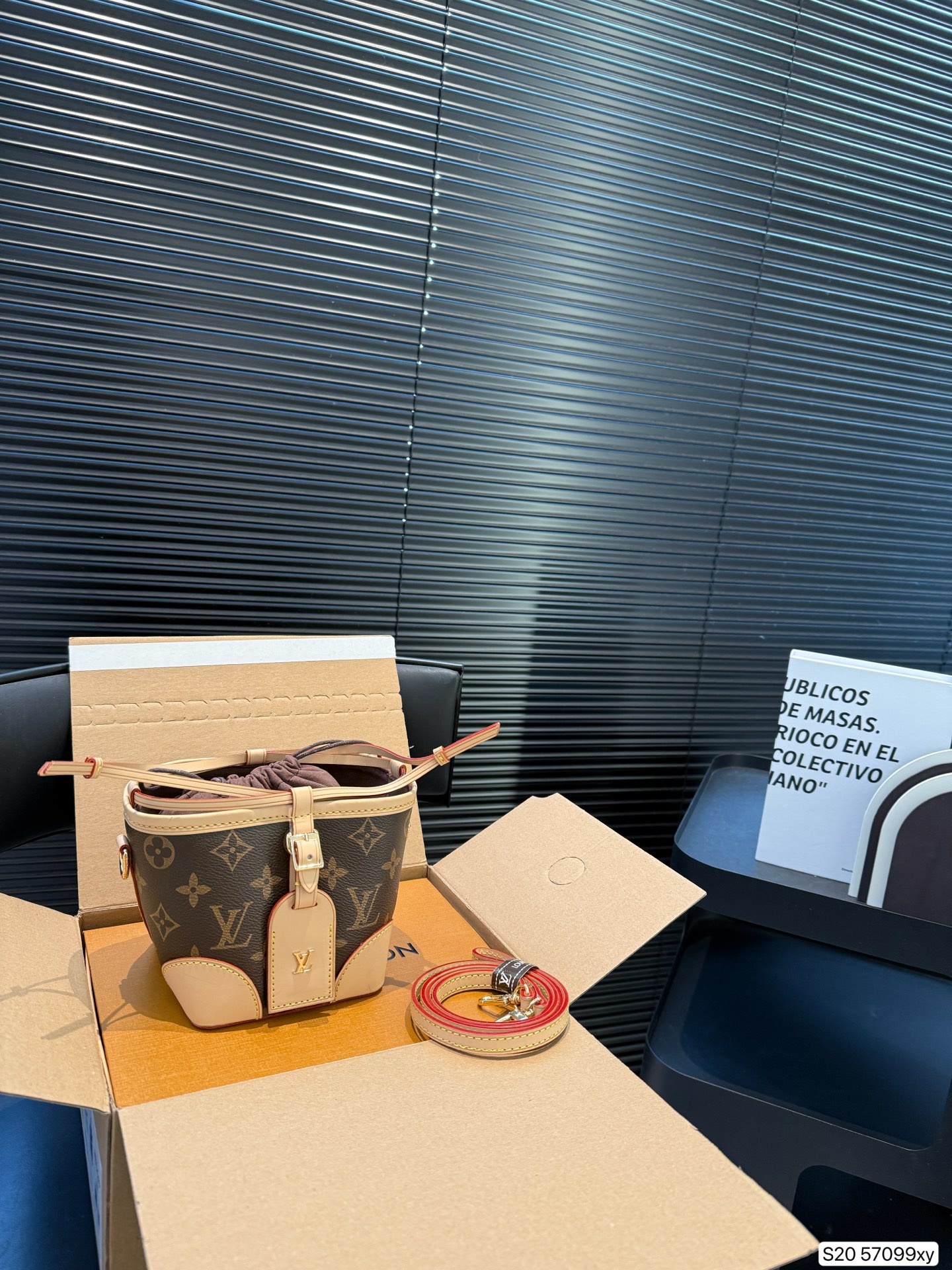 LV Mini monogram small bucket bag - cnluxepick