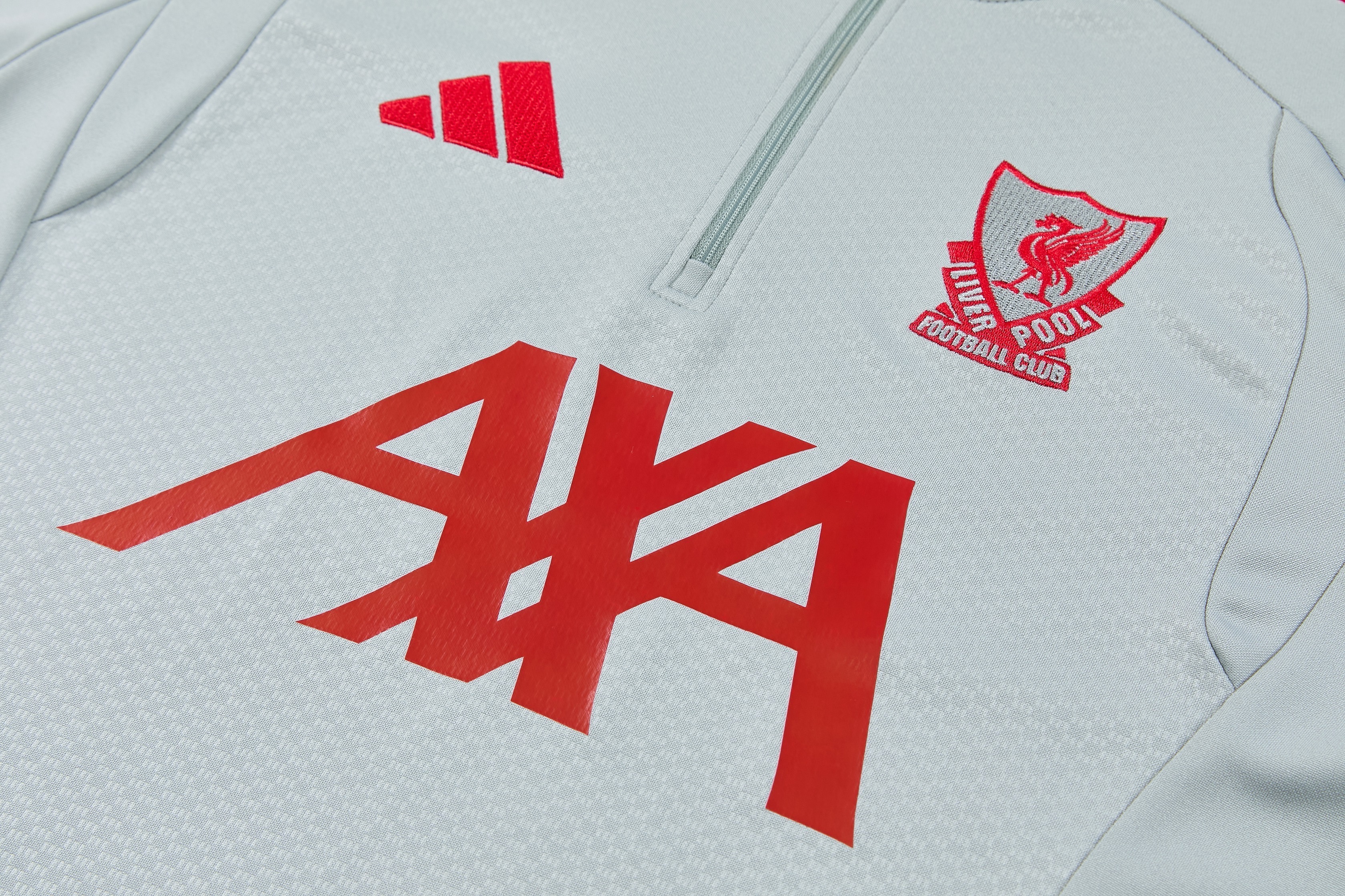 Liverpool 26/27 Training Suit 3