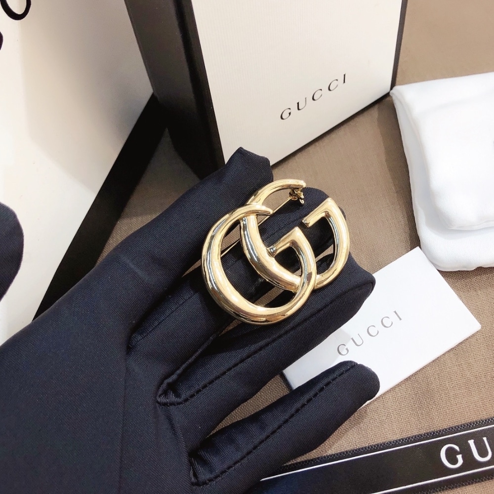 Gucci Gg Brooch Gold