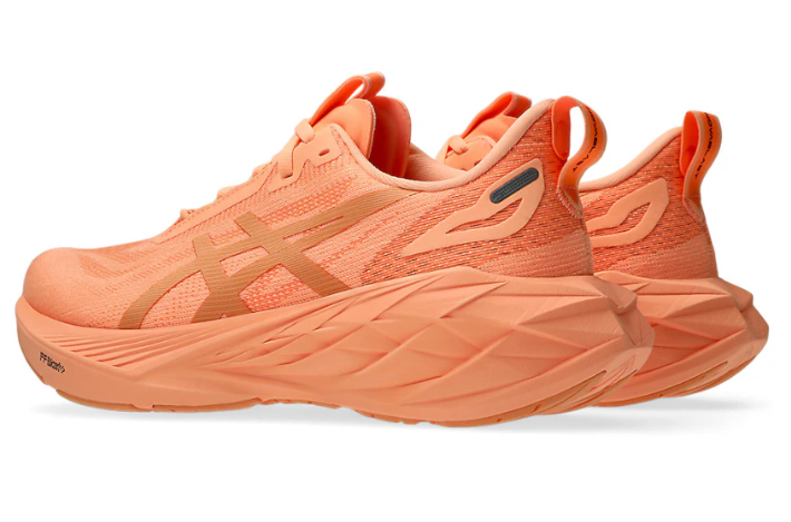 ASICS Novablast 4 LE Bright Sunstone Orange 1011B887-800