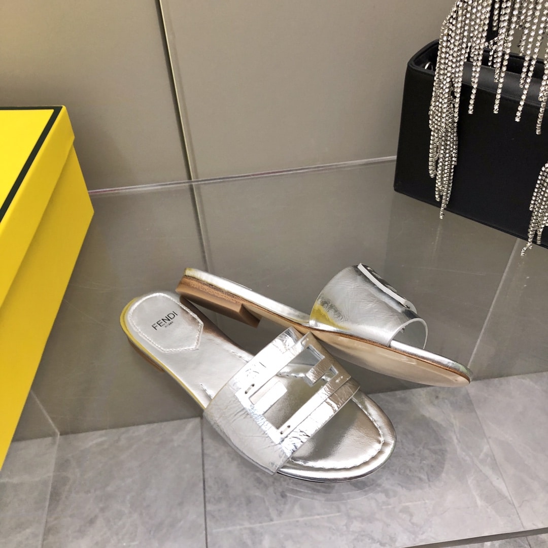 Fendi Baguette Silver Nappa Leather Slides 8R8136Ai16F0Ge7