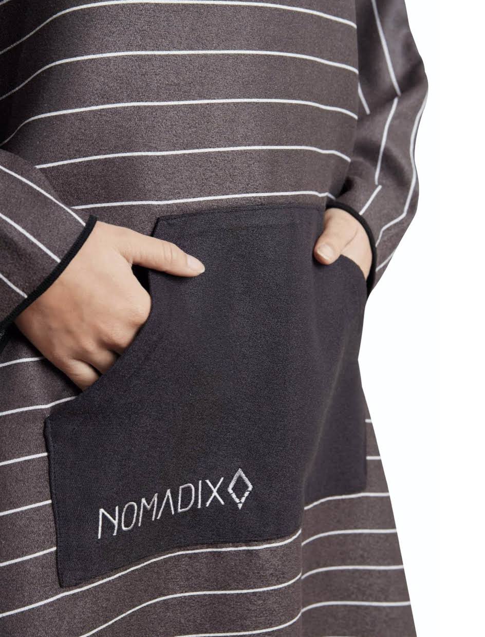 Nomadix Poncho Towel (Pinner Black)