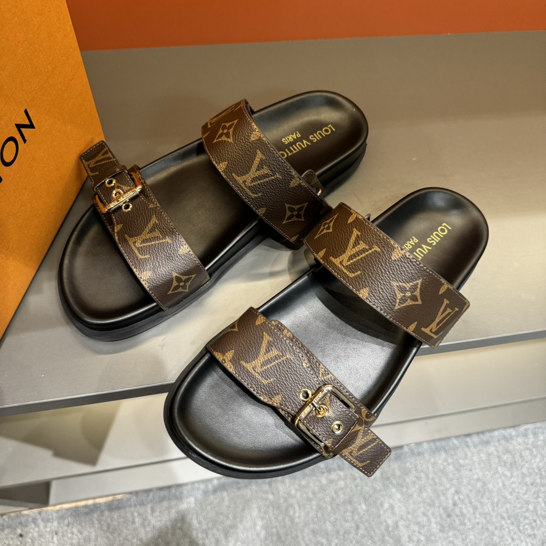 LV Oblique platform sandals - cnluxepick
