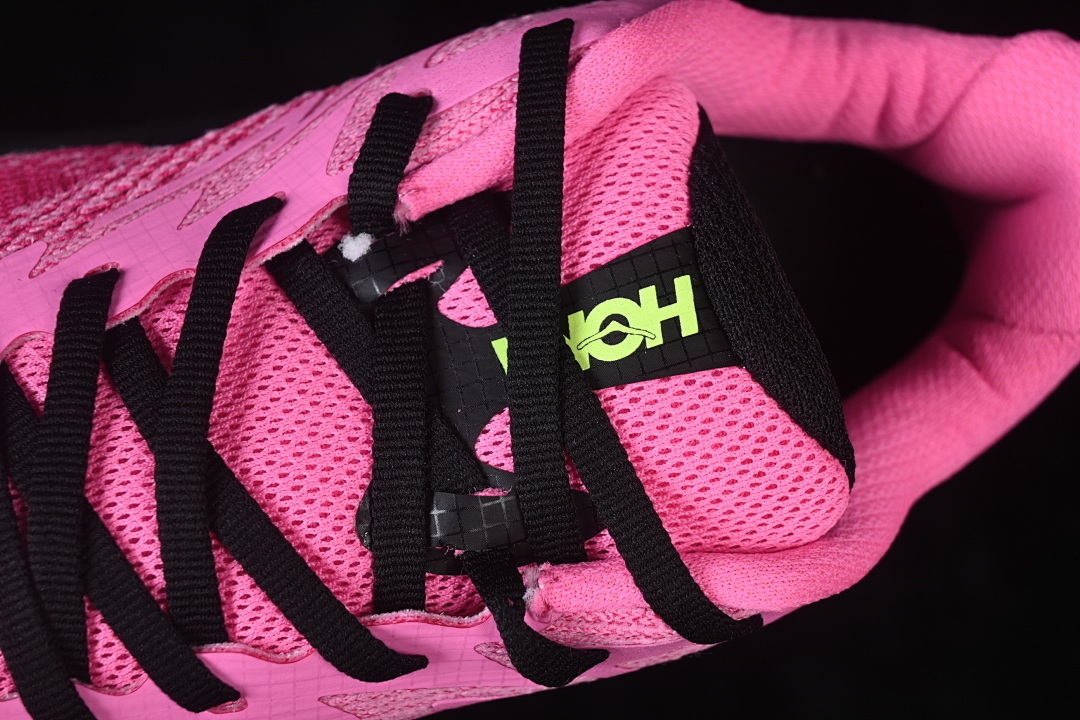 HOKA One One Challenger 8 Running Shoes